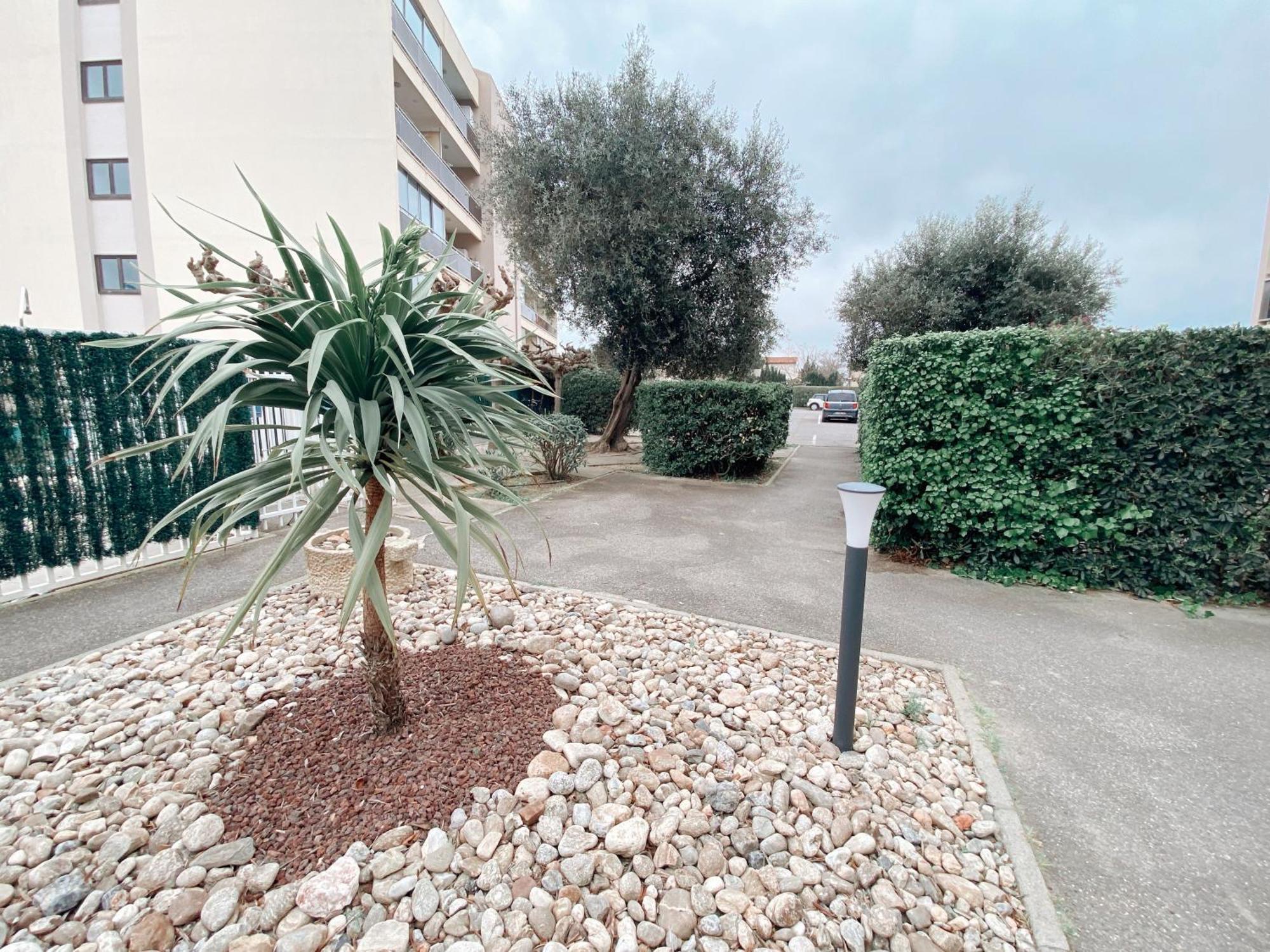 קאנט אן רוסיון Studio Calme Avec Parking Et Ascenseur -304- מראה חיצוני תמונה